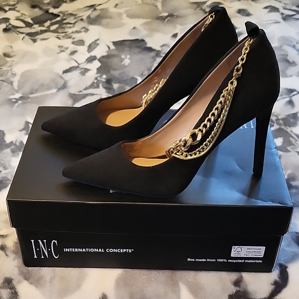 INC International Concepts Black Heels with Gold Chain Accent